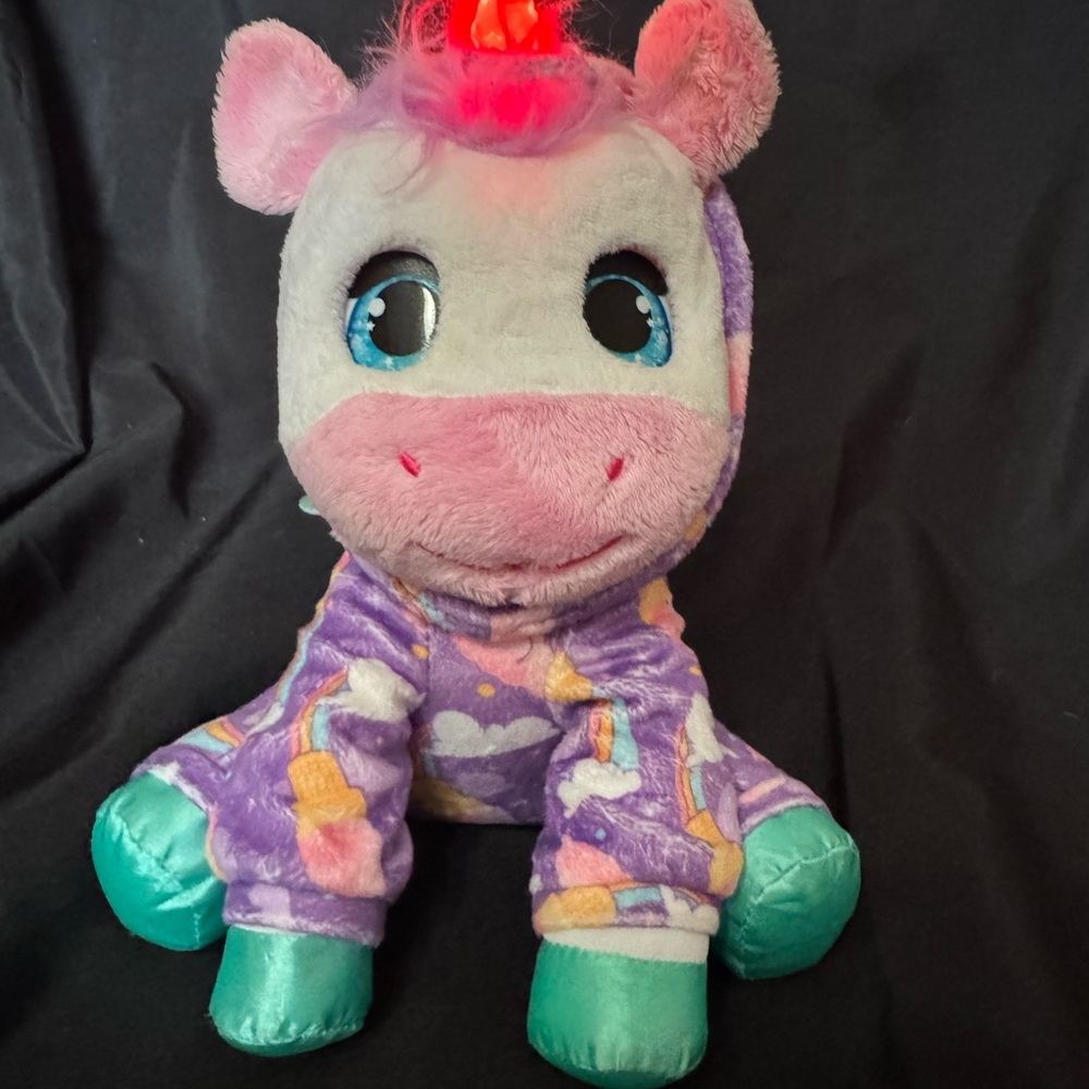 FurReal Hasbro Jammiecorn unicorn 2021